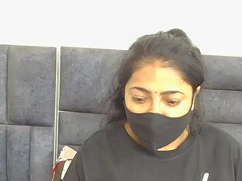 Snapshot of Cute_Girl51 chatting on 15, 11, 2025 Cute Girl51 online show from 15, 11, 2025