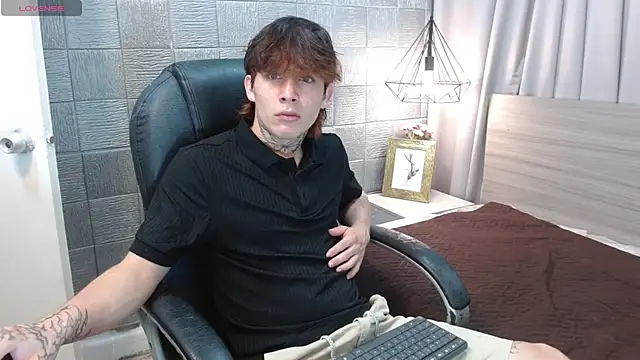 Iantwink18 online show from 30, 9, 2025