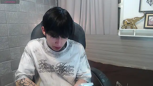 Iantwink18 online show from 16, 1, 2026