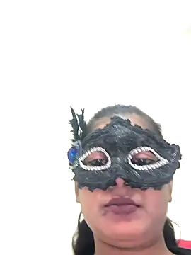 Family02 online show from 3, 12, 2025