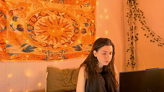 AliceCUNTach online show from 6, 2, 2026