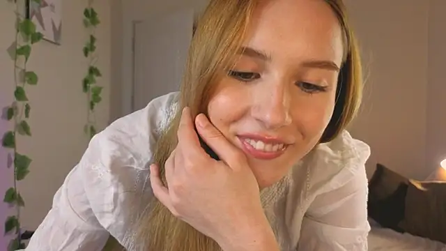 Vegas V online show from 13, 9, 2025