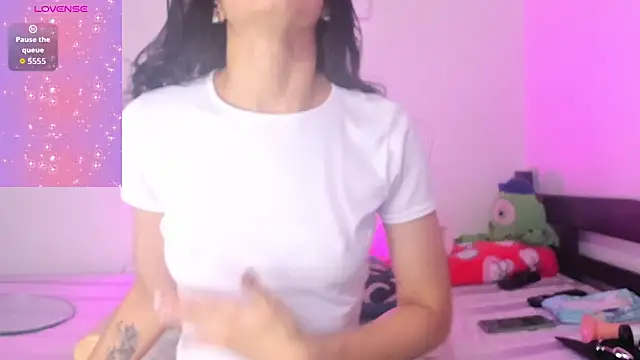 Snapshot of lustlunna chatting on 16, 12, 2025 lustlunna online show from 16, 12, 2025