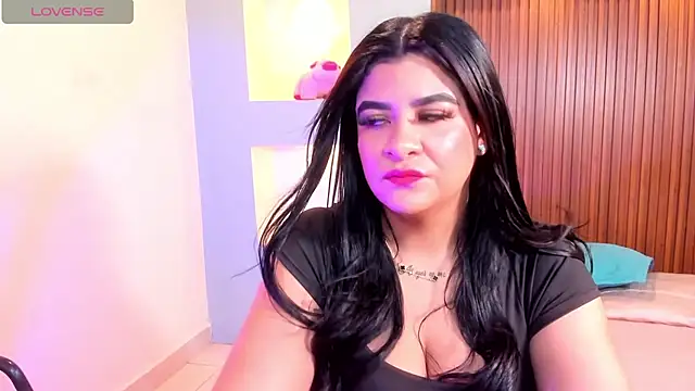 TianaGlow26 online show from 9, 10, 2025