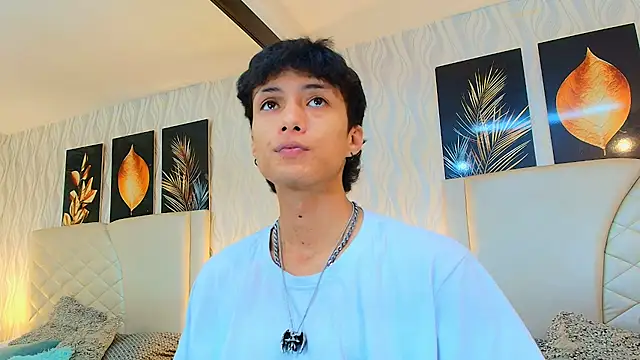 Lean Portman online show from 2, 2, 2026