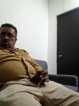 Snapshot of HomHot47 chatting on 11, 11, 2025 HomHot47 online show from 11, 11, 2025