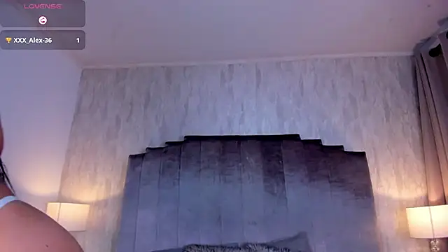 Snapshot of salma_lutz chatting on 9, 6, 2026 salma lutz online show from 9, 6, 2026