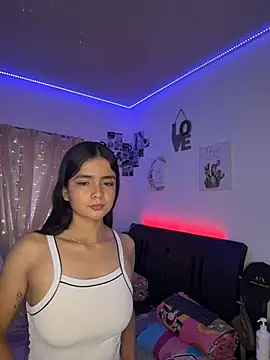 Ashley and Zoe online show from 11, 4, 2026