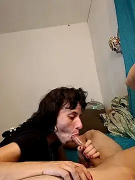 Snapshot of Labarbie77 chatting on 17, 10, 2025 Labarbie77 online show from 17, 10, 2025