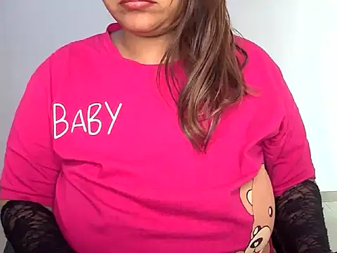 Snapshot of mrymlove chatting on 14, 11, 2025 mrymlove online show from 14, 11, 2025