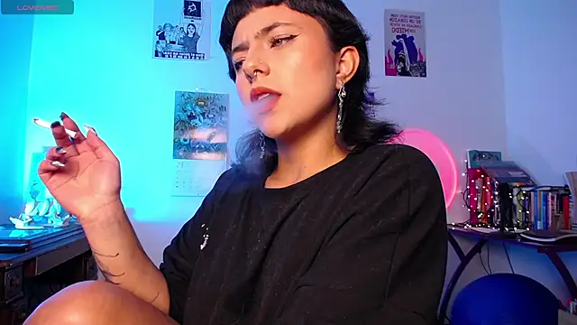 Snapshot of AlmaNanax chatting on 25, 9, 2025 AlmaNanax online show from 25, 9, 2025