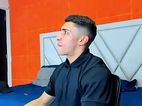 Snapshot of adrian_ray chatting on 13, 10, 2025 adrian ray online show from 13, 10, 2025