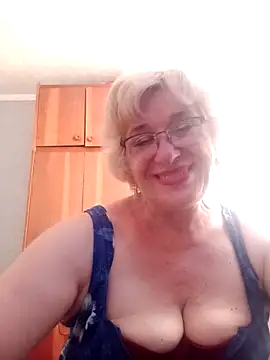 Snapshot of 52MiaLove02 chatting on 30, 6, 2026 52MiaLove02 online show from 30, 6, 2026