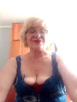 Snapshot of 52MiaLove02 chatting on 10, 7, 2026 52MiaLove02 online show from 10, 7, 2026