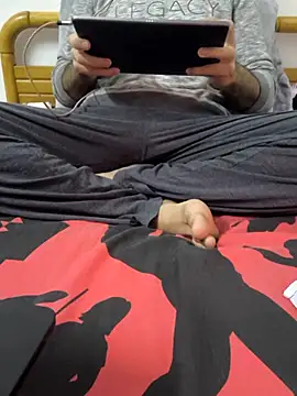 Snapshot of yazinyazin1 chatting on 18, 11, 2025 yazinyazin1 online show from 18, 11, 2025