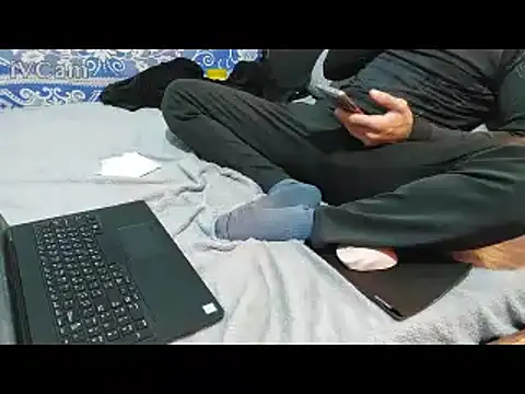 yazinyazin1 online show from 10, 2, 2026