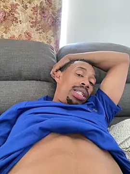 Snapshot of fitsexyman chatting on 19, 12, 2025 fitsexyman online show from 19, 12, 2025