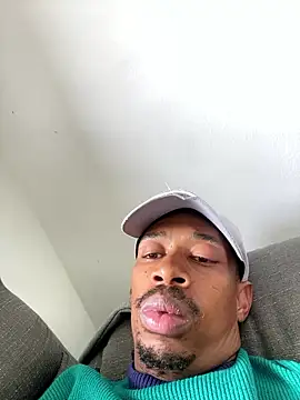 Snapshot of fitsexyman chatting on 17, 1, 2026 fitsexyman online show from 17, 1, 2026