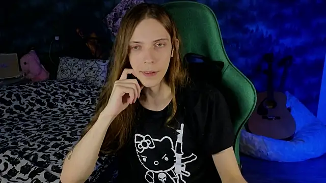 Snapshot of artass2 chatting on 16, 9, 2025 artass2 online show from 16, 9, 2025