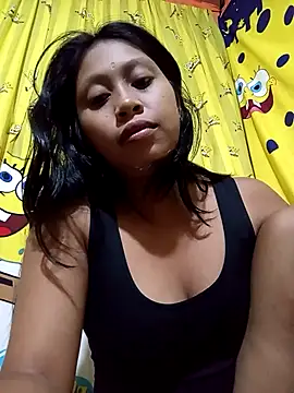 Snapshot of UrSweetAsianLady_02 chatting on 8, 10, 2025 UrSweetAsianLady 02 online show from 8, 10, 2025