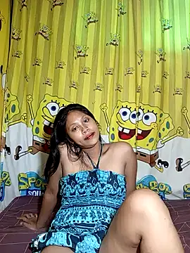 Snapshot of UrSweetAsianLady_02 chatting on 29, 10, 2025 UrSweetAsianLady 02 online show from 29, 10, 2025
