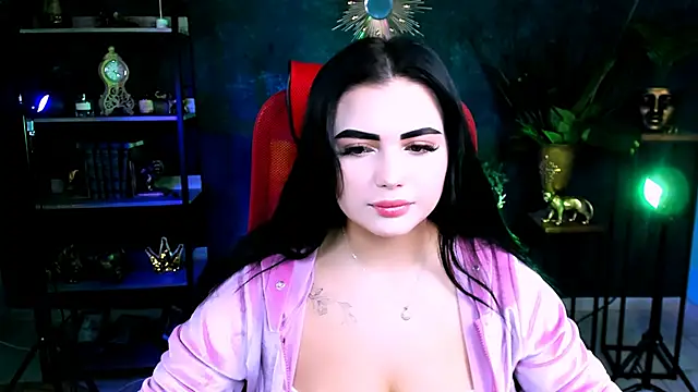 NaomiWilsons online show from 10, 9, 2025