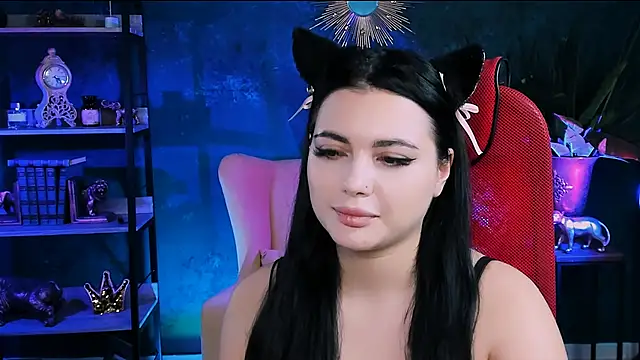 NaomiWilsons online show from 8, 10, 2025