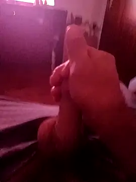 Snapshot of pombagg00 chatting on 28, 9, 2025 pombagg00 online show from 28, 9, 2025