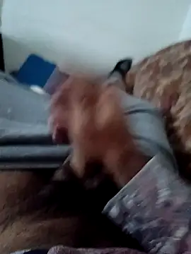 Snapshot of pombagg00 chatting on 1, 10, 2025 pombagg00 online show from 1, 10, 2025