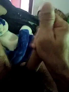 Snapshot of pombagg00 chatting on 1, 11, 2025 pombagg00 online show from 1, 11, 2025