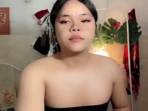 Snapshot of Sassy_lenarxx chatting on 2, 8, 2026 Sassy lenarxx online show from 2, 8, 2026