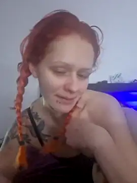 Snapshot of Redhairbiitch chatting on 18, 12, 2025 Redhairbiitch online show from 18, 12, 2025