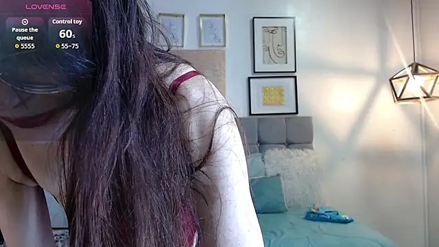 Snapshot of _naomi_s chatting on 1, 12, 2025 naomi s online show from 1, 12, 2025