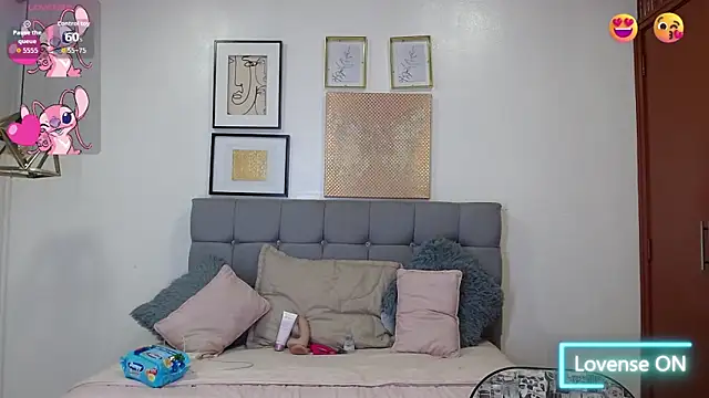 Snapshot of _naomi_s chatting on 6, 1, 2026 naomi s online show from 6, 1, 2026