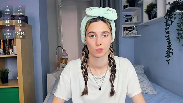 AntonettaTarring online show from 27, 9, 2025