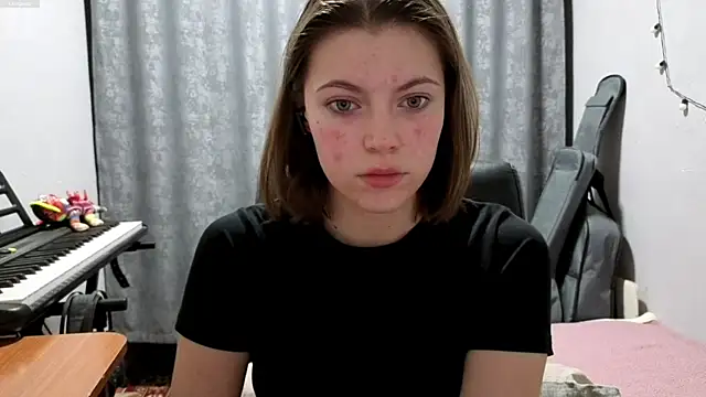 CutieAnny online show from 14, 5, 2026