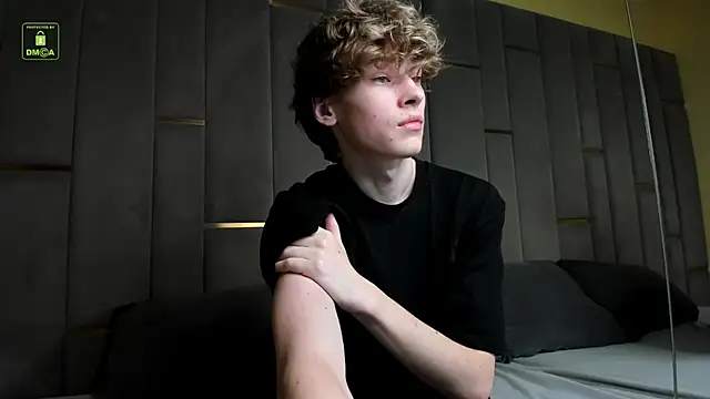 Snapshot of Kevin_Garsia chatting on 18, 9, 2025 Kevin Garsia online show from 18, 9, 2025