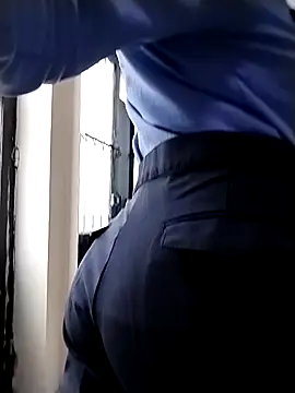 Snapshot of CRISTAL__11 chatting on 15, 9, 2025 CRISTAL 11 online show from 15, 9, 2025