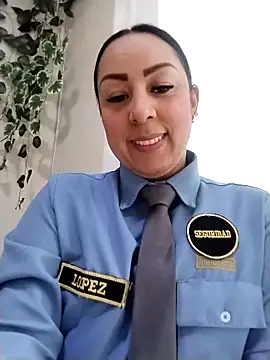 Snapshot of CRISTAL__11 chatting on 7, 10, 2025 CRISTAL 11 online show from 7, 10, 2025