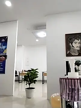 Snapshot of CRISTAL__11 chatting on 11, 11, 2025 CRISTAL 11 online show from 11, 11, 2025