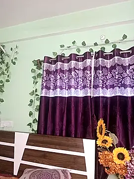 V-Hot-Sweti online show from 17, 9, 2025