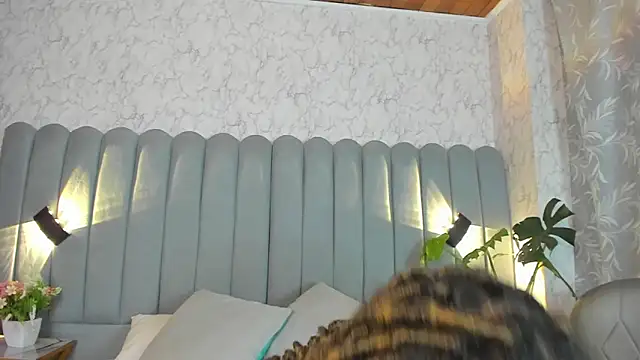 aylacallowey online show from 6, 1, 2026