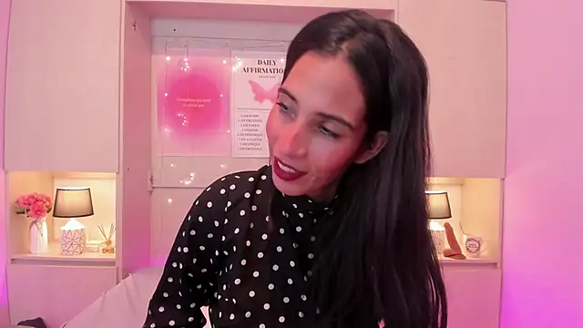 Snapshot of LexxaQueen chatting on 3, 10, 2025 LexxaQueen online show from 3, 10, 2025