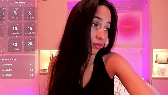 Snapshot of LexxaQueen chatting on 6, 11, 2025 LexxaQueen online show from 6, 11, 2025