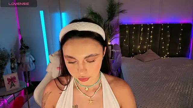 Snapshot of Leri_Star chatting on 18, 5, 2026 Leri Star online show from 18, 5, 2026