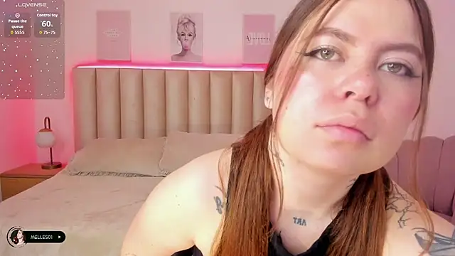 Snapshot of melissa_es chatting on 17, 12, 2025 melissa es online show from 17, 12, 2025