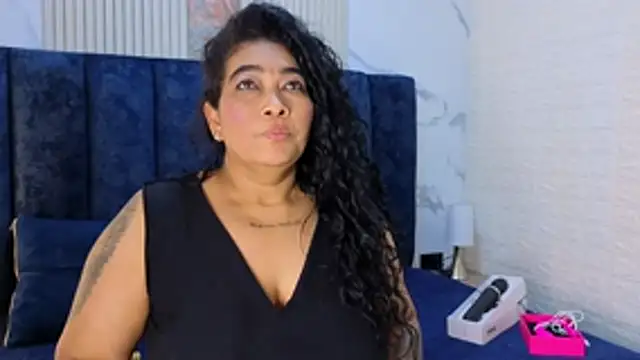 Snapshot of yunkeyc chatting on 6, 11, 2025 yunkeyc online show from 6, 11, 2025