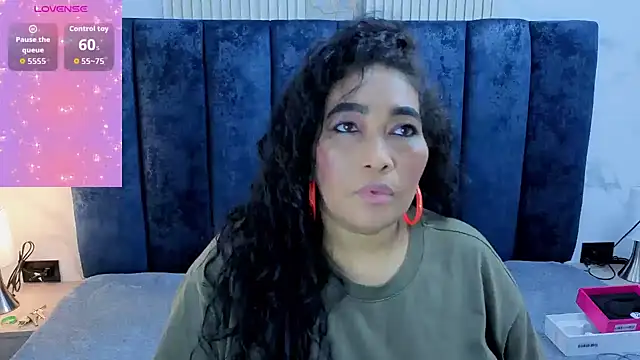 Snapshot of yunkeyc chatting on 25, 11, 2025 yunkeyc online show from 25, 11, 2025