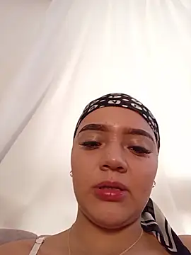 Snapshot of tony_and_katy chatting on 2, 2, 2026 tony and katy online show from 2, 2, 2026