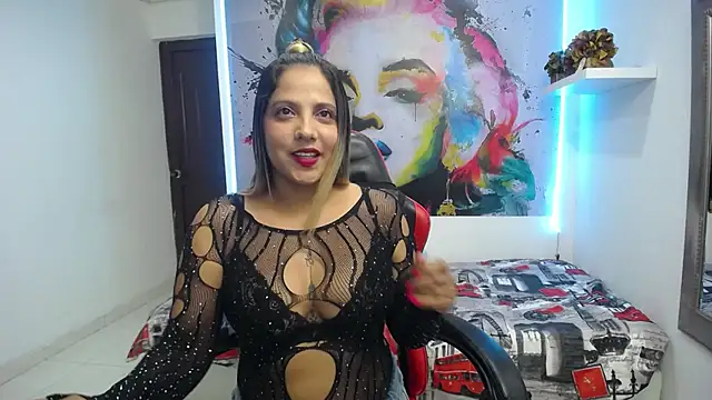 tiana breeze online show from 9, 10, 2025